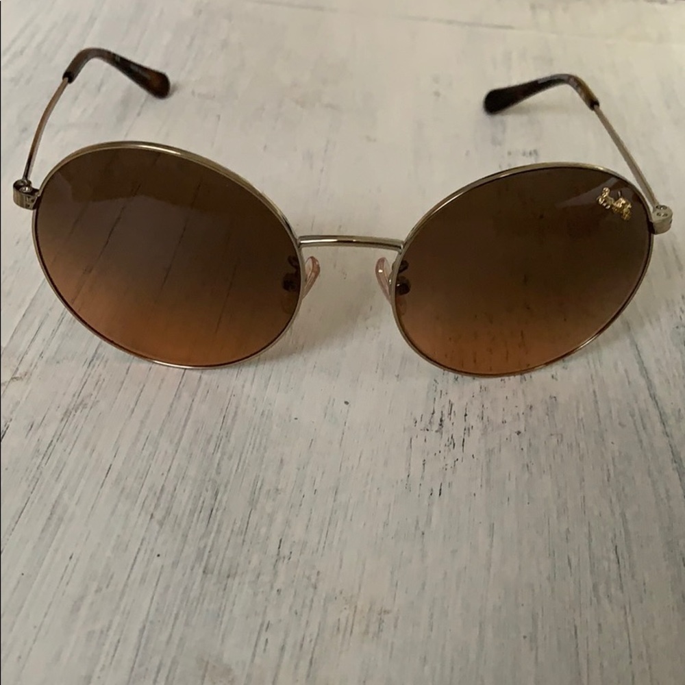 Coach Round Women’s  Sunglasses